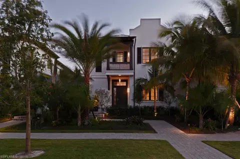 932 9th Ave S, Naples, FL 34102 photo 1