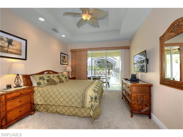 934 Marble Dr, Naples, FL 34104 photo 14