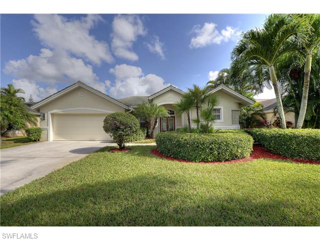 934 Marble Dr, Naples, FL 34104 photo 2