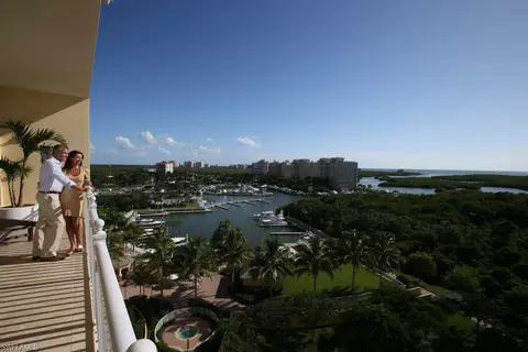 13665 Vanderbilt Dr #1004, Naples, FL 34110 photo 17