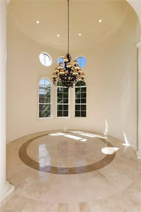527 Turtle Hatch Ln, Naples, FL 34103 photo 8