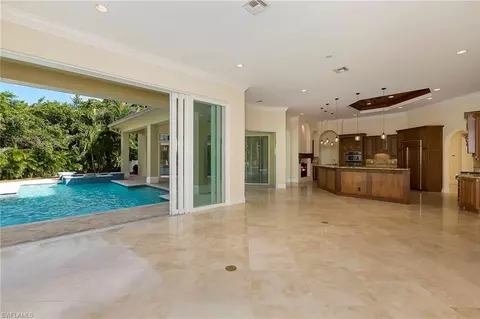 527 Turtle Hatch Ln, Naples, FL 34103 photo 6