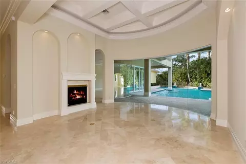 527 Turtle Hatch Ln, Naples, FL 34103 photo 3