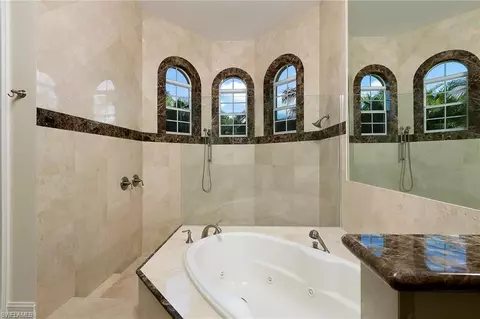 527 Turtle Hatch Ln, Naples, FL 34103 photo 10