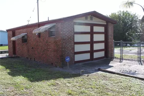 2870 County Road 721 Loop, Moore Haven, FL 33471 photo 17
