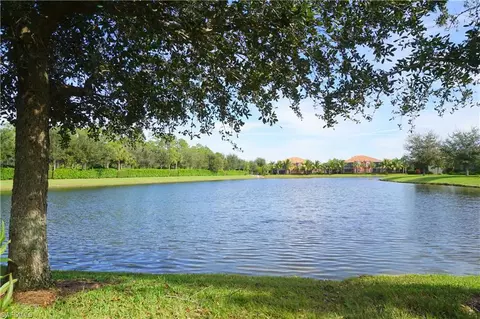 6189 Bunker Pl, Naples, FL 34113 photo 4