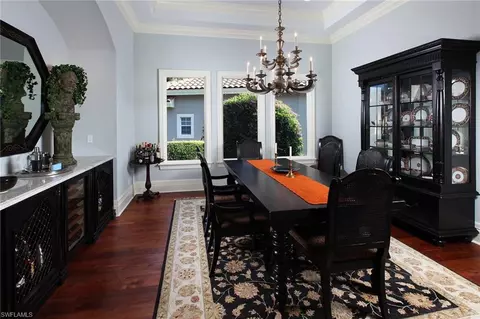 240 Cuddy Ct, Naples, FL 34103 photo 2