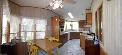 1718 Beverly Dr, Naples, FL 34114 photo 4