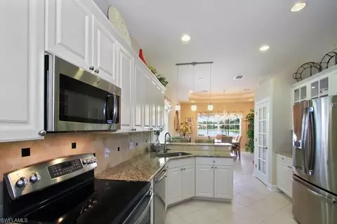 16193 Parque Ln, Naples, FL 34110 photo 4