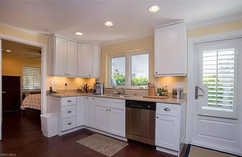 170 14th Ave S, Naples, FL 34102 photo 4