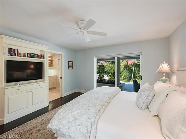2000 Gordon Dr, Naples, FL 34102 photo 7