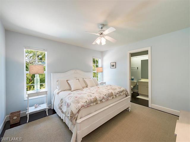 2000 Gordon Dr, Naples, FL 34102 photo 10