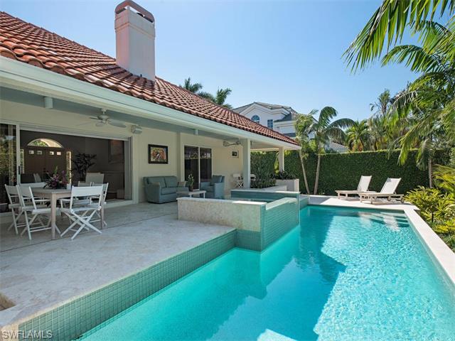 2000 Gordon Dr, Naples, FL 34102 photo 15