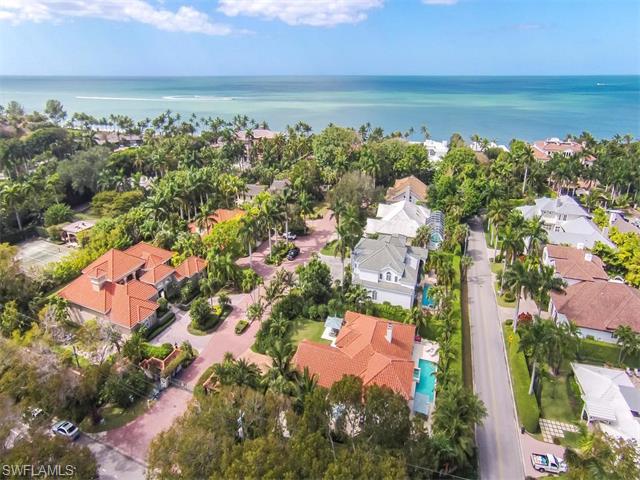 2000 Gordon Dr, Naples, FL 34102 photo 19