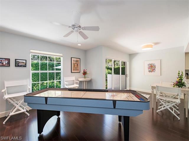 2000 Gordon Dr, Naples, FL 34102 photo 4