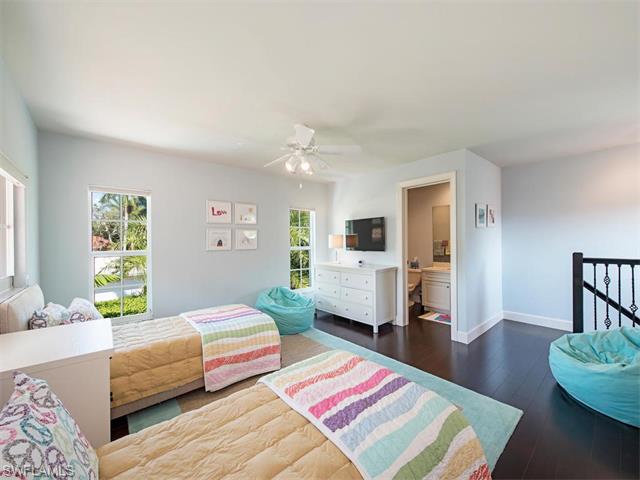 2000 Gordon Dr, Naples, FL 34102 photo 11