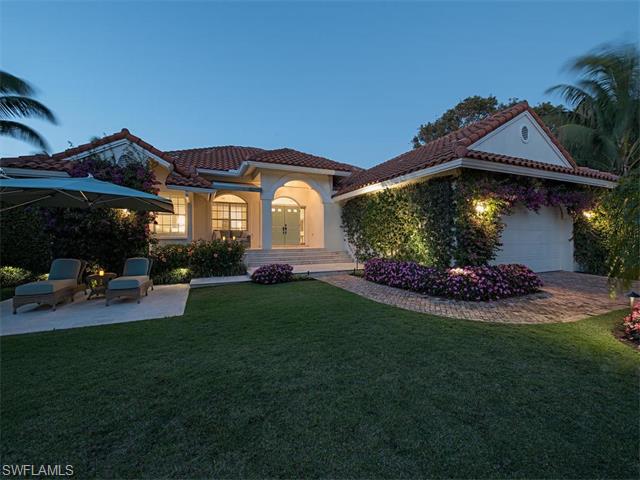 2000 Gordon Dr, Naples, FL 34102 photo 2