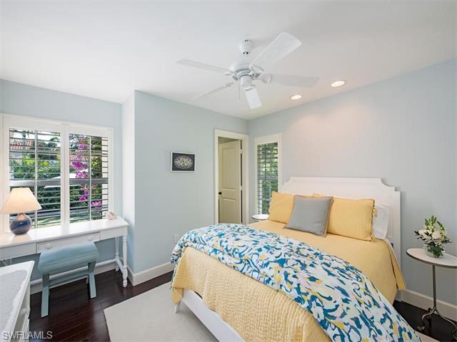 2000 Gordon Dr, Naples, FL 34102 photo 9