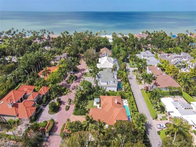 2000 Gordon Dr, Naples, FL 34102 photo 20