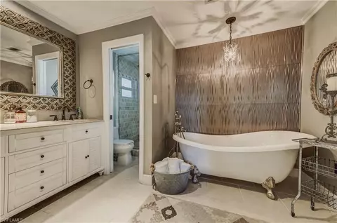 239 Conners Ave, Naples, FL 34108 photo 12