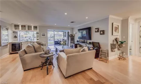 239 Conners Ave, Naples, FL 34108 photo 4