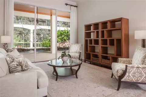 6939 Greentree Dr, Naples, FL 34108 photo 3