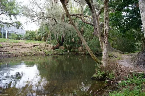 9111 Estero River Cir, Estero, FL 33928 photo 24