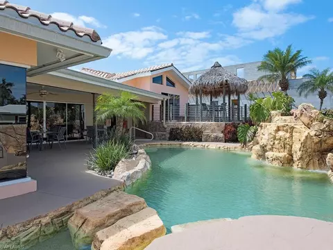 1365 Marlin Dr, Naples, FL 34102 photo 4