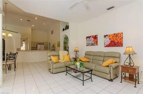 6941 Compton Ln S, Naples, FL 34104 photo 2