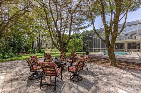 6941 Compton Ln S, Naples, FL 34104 photo 14