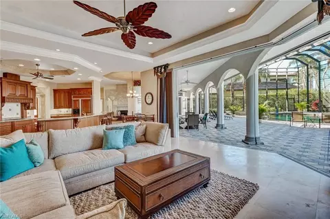 315 Pirates Bight, Naples, FL 34103 photo 4