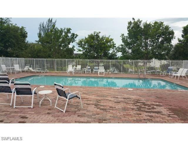 398 Leawood Cir, Naples, FL 34104 photo 20