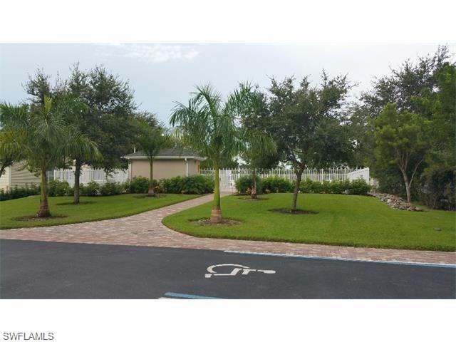 398 Leawood Cir, Naples, FL 34104 photo 21