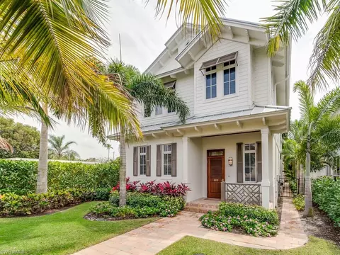 660 3rd Ave S, Naples, FL 34102 photo 1