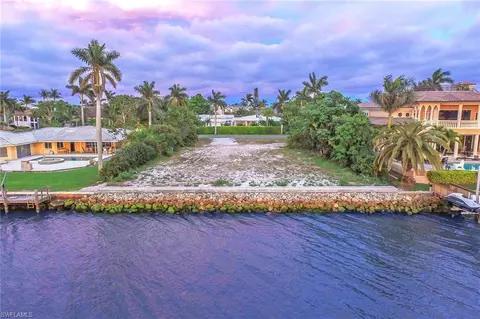 2280 Kingfish Rd, Naples, FL 34102 photo 3