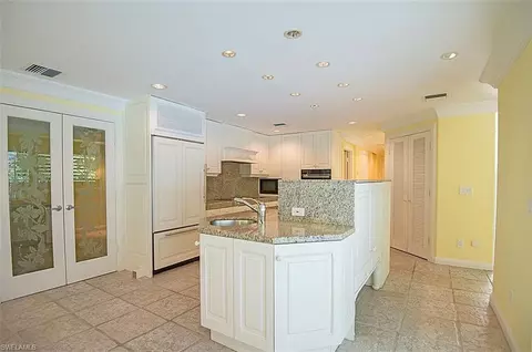 723 Willowhead Dr, Naples, FL 34103 photo 9