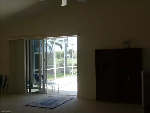 75 Glen Eagle Cir, Naples, FL 34104 photo 10