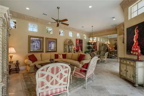 518 Eagle Creek Dr, Naples, FL 34113 photo 4