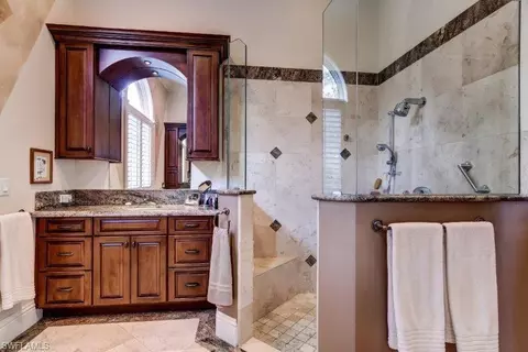 873 Barcarmil Way, Naples, FL 34110 photo 10