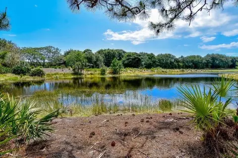 873 Barcarmil Way, Naples, FL 34110 photo 17