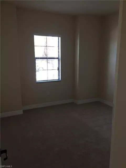 2947 Aviamar Cir, Naples, FL 34114 photo 3