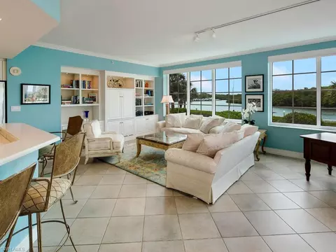 425 Dockside Dr #204, Naples, FL 34110 photo 8