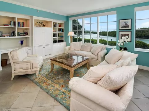425 Dockside Dr #204, Naples, FL 34110 photo 9