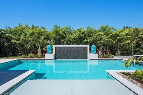 2525 Crayton Rd, Naples, FL 34103 photo 22