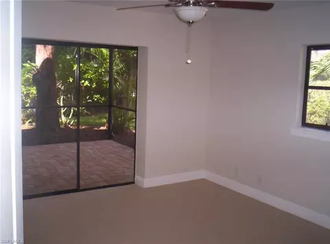 3043 Round Table Ct, Naples, FL 34112 photo 17