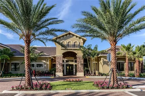 3295 Pacific Dr, Naples, FL 34119 photo 4