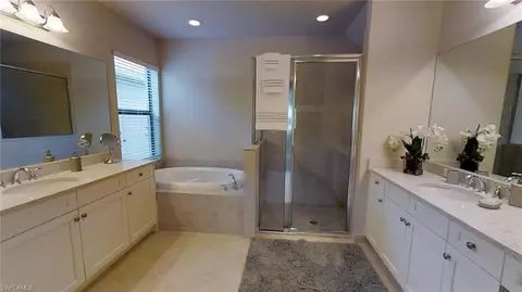 3283 Pacific Dr, Naples, FL 34119 photo 5