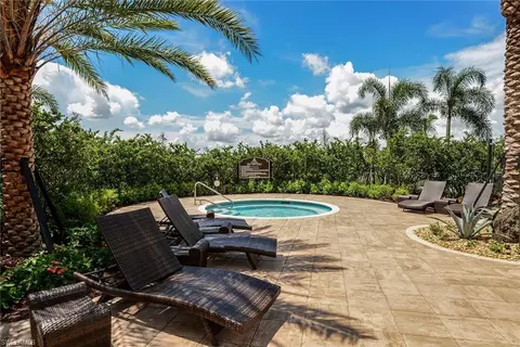 3287 Pacific Dr, Naples, FL 34119 photo 15