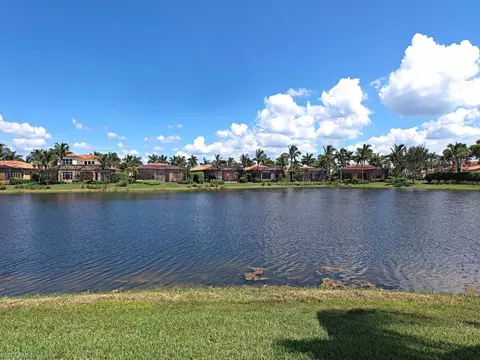 8496 Mallards Pt, Naples, FL 34114 photo 2