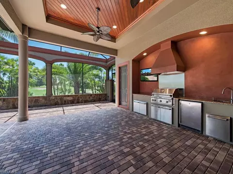 7775 Classics Dr, Naples, FL 34113 photo 3
